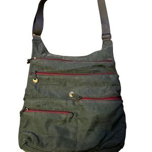 Green Travelon Unisex Travel Bag (Gently Used)
